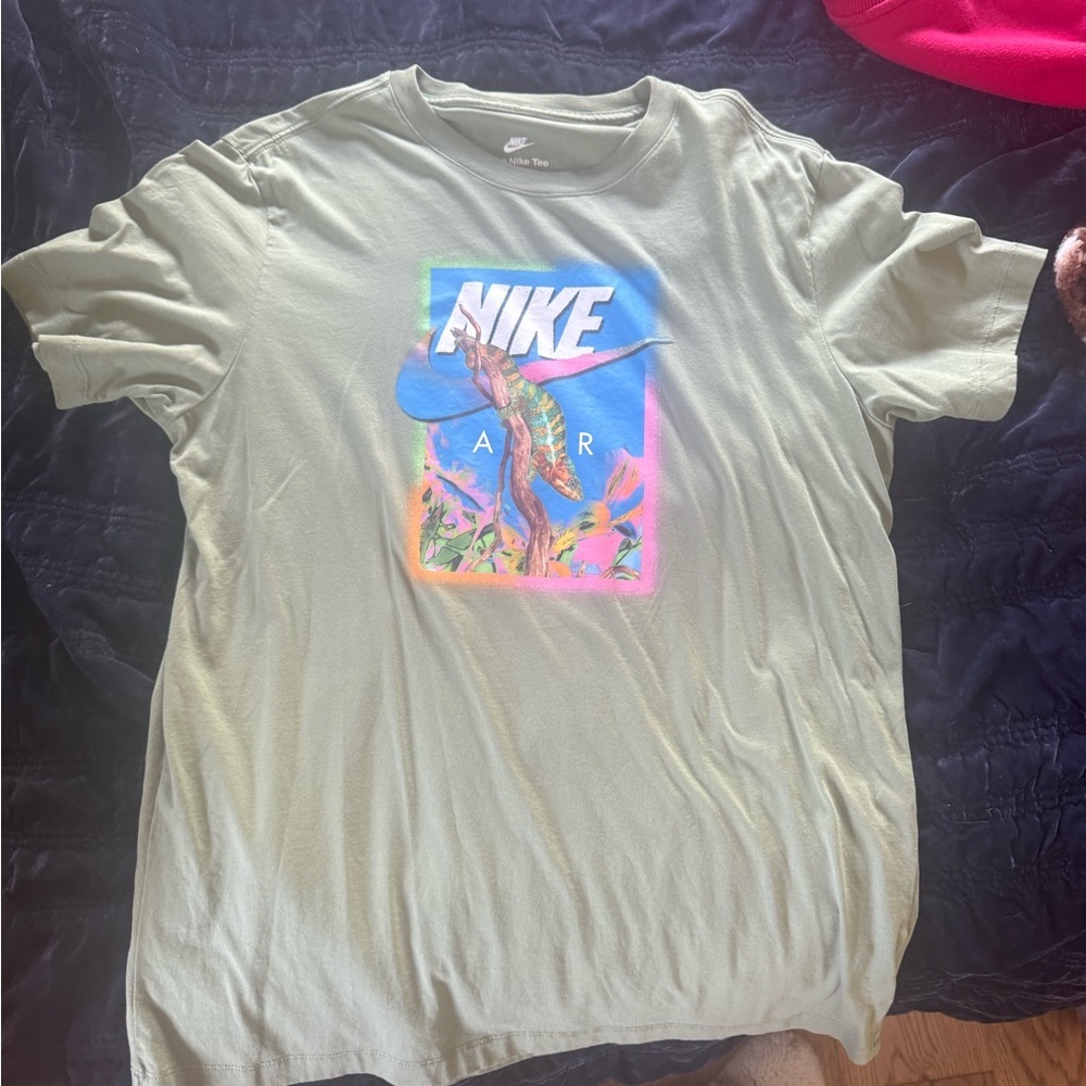 Nike Air Graphic T-Shirt